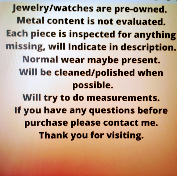 Triangle silver tone women's necklace - Picture 7 of 7